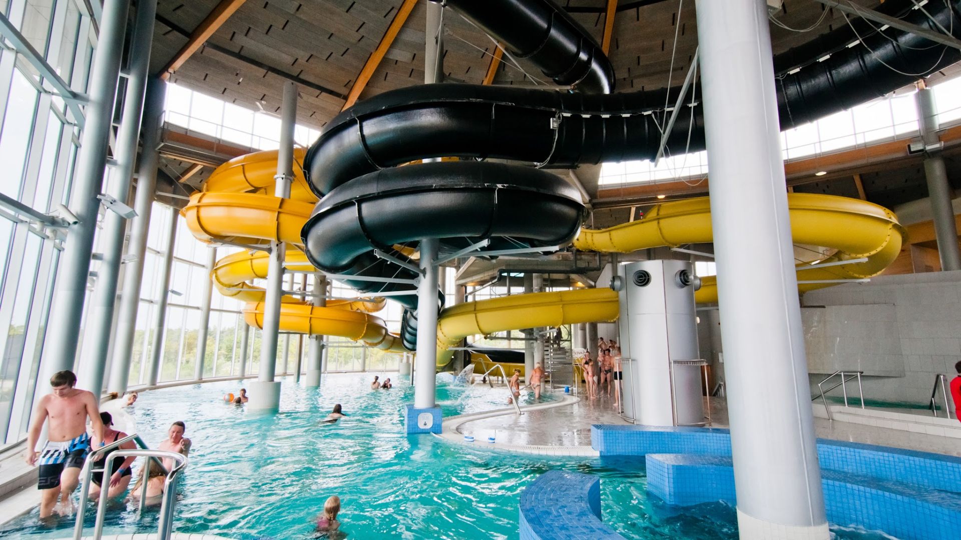 Tervise Paradiis. author: Mait Jüriado